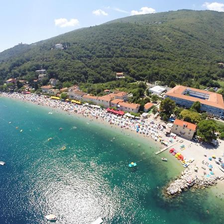 Apartman More Mošćenička Draga Buitenkant foto